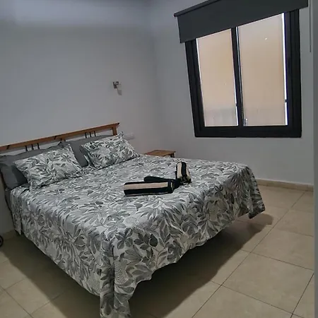 Arrecife-el Centro Y El Mar דירה *