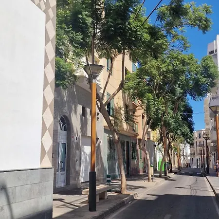 Arrecife-el Centro Y El Mar * ארסיפה